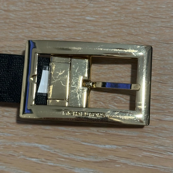 MICHAEL KORS belt in white and gold. - Picture 3 of 4